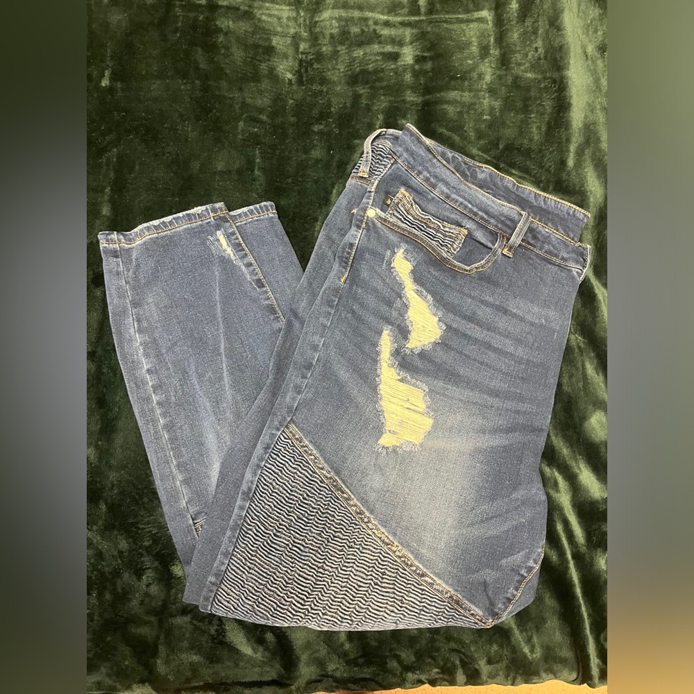 💘NWOT Judy Blue Dark Wash Textured Denim Ripped Jeans US 24W Skinny